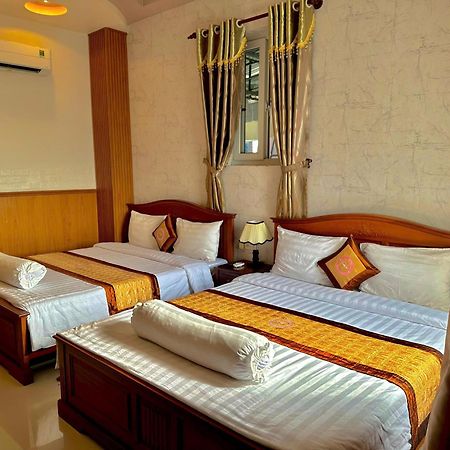 Phuc Hung 2 Hotel Rạch Giá Eksteriør billede