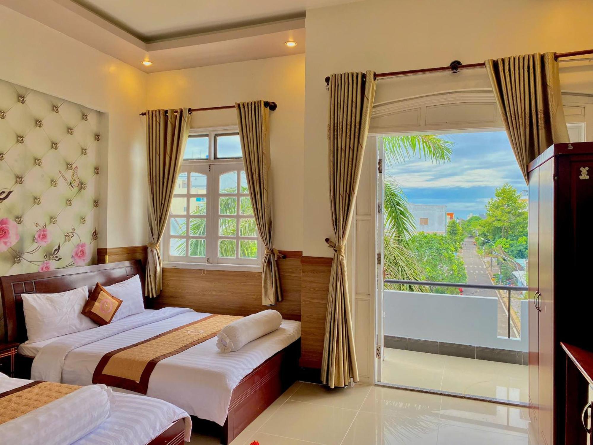 Phuc Hung 2 Hotel Rạch Giá Eksteriør billede
