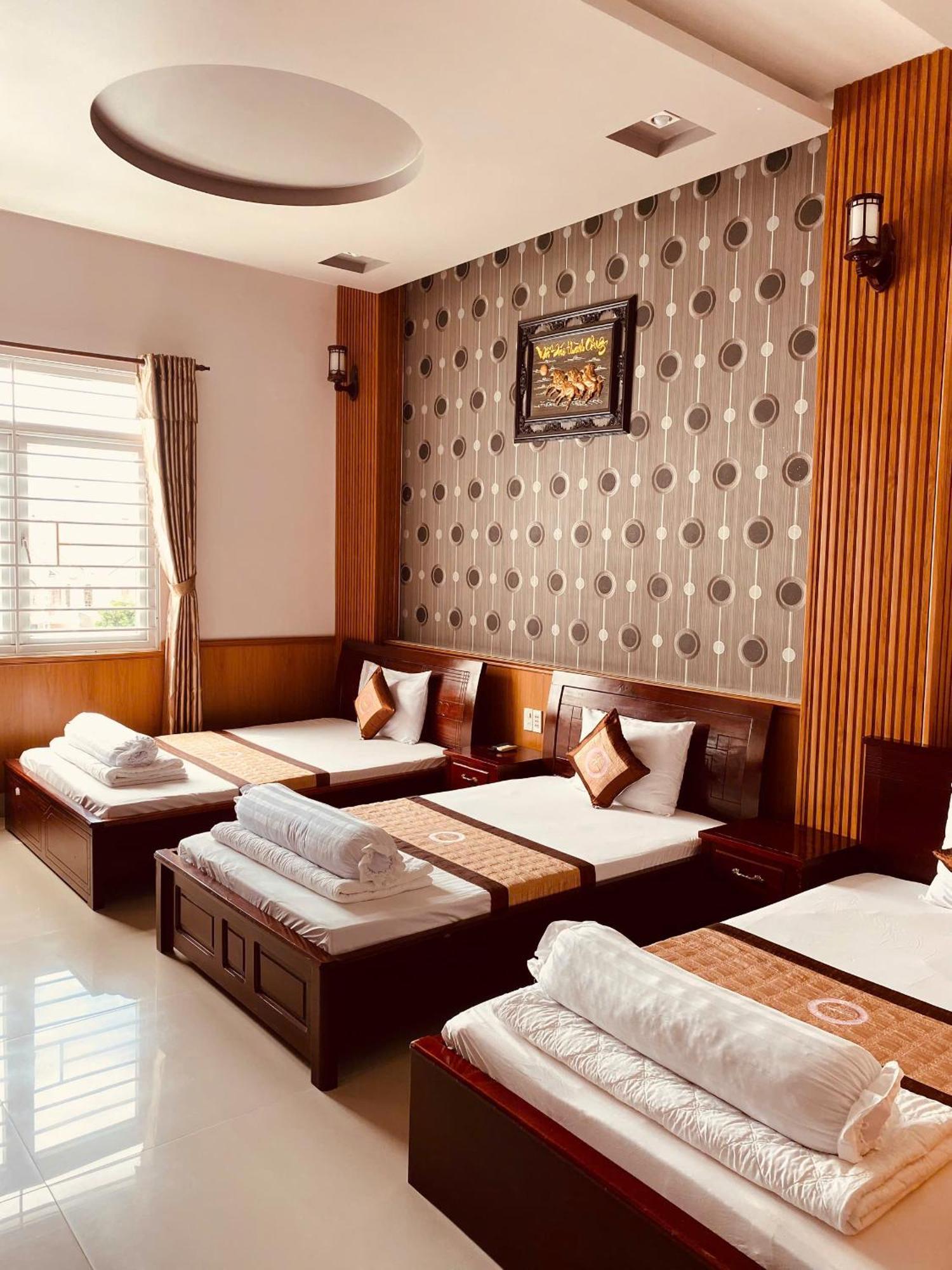 Phuc Hung 2 Hotel Rạch Giá Eksteriør billede