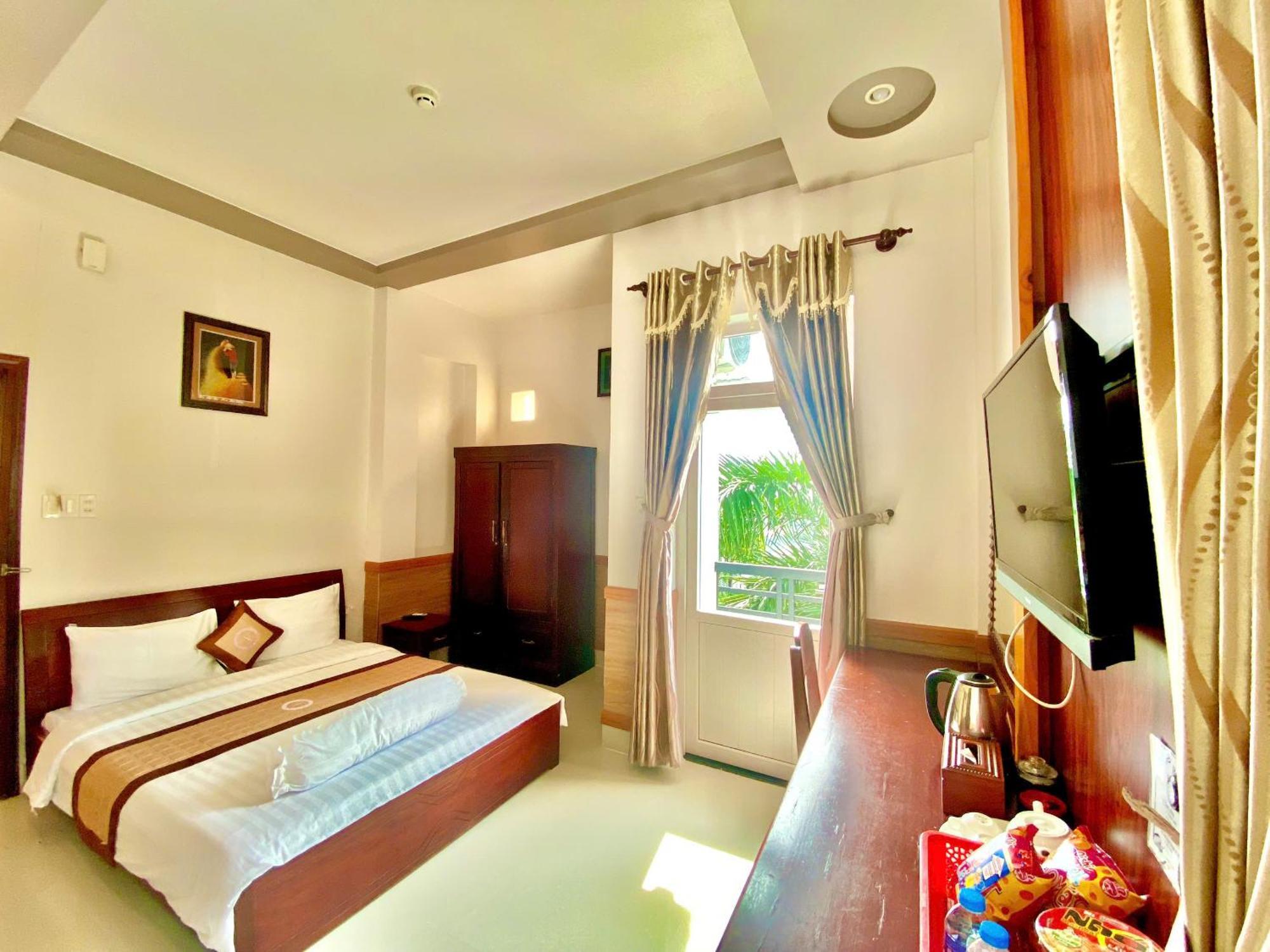 Phuc Hung 2 Hotel Rạch Giá Eksteriør billede