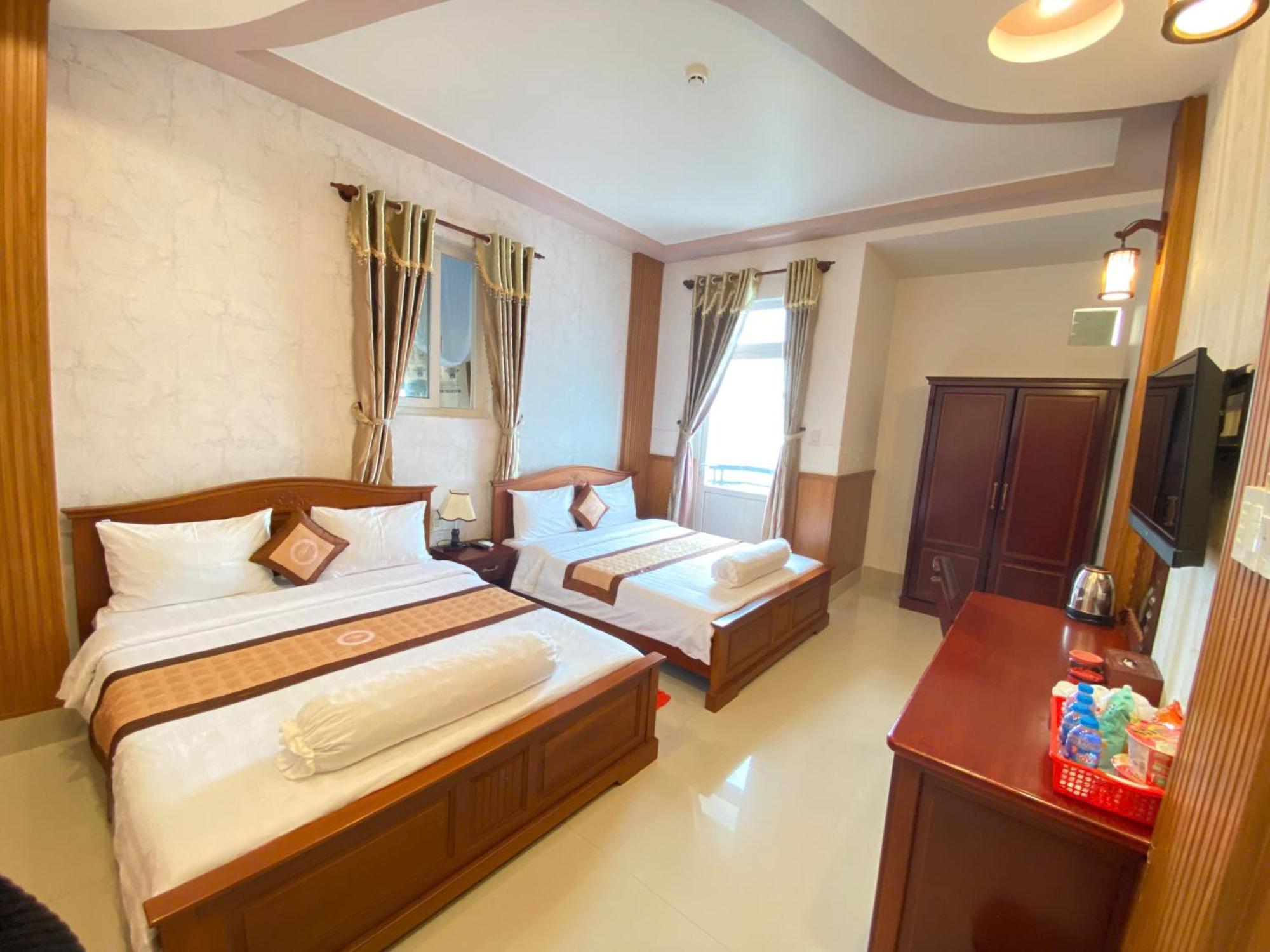 Phuc Hung 2 Hotel Rạch Giá Eksteriør billede